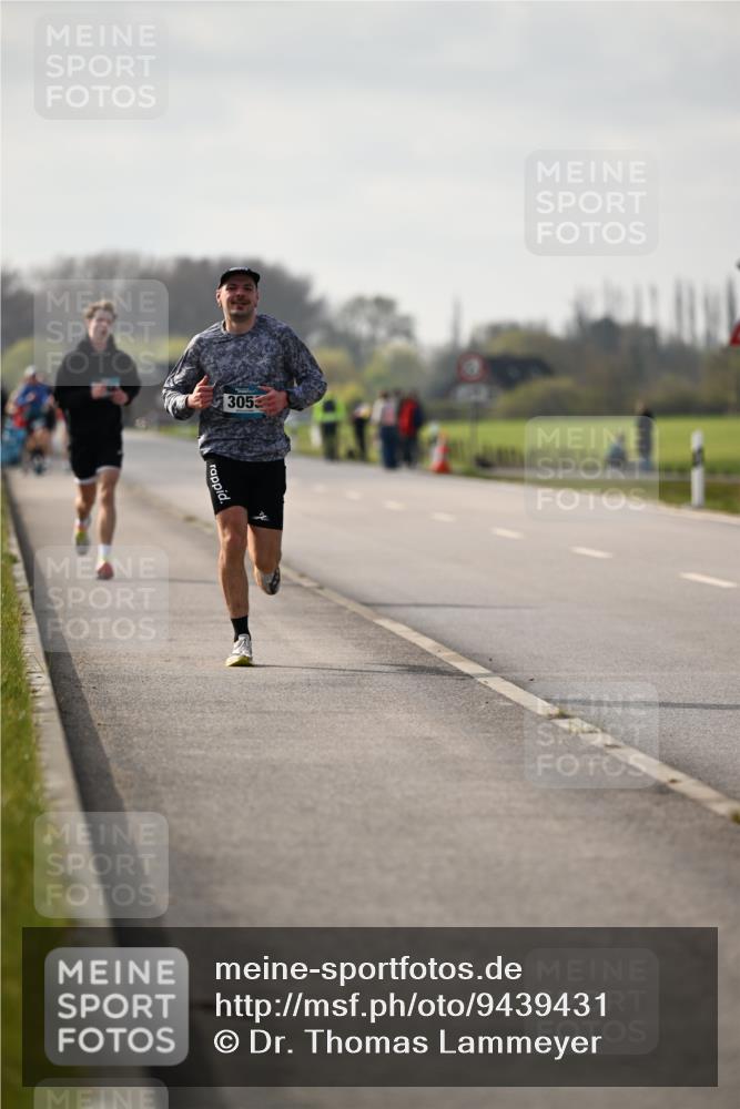 12.04.2026 - 45. Internationalen Wilhelmsburger Insellauf Dr. Thomas Lammeyer http://msf.ph/oto/9439431 12.04.2026 10:01:05 Laufen 3053 meine-sportfotos.de