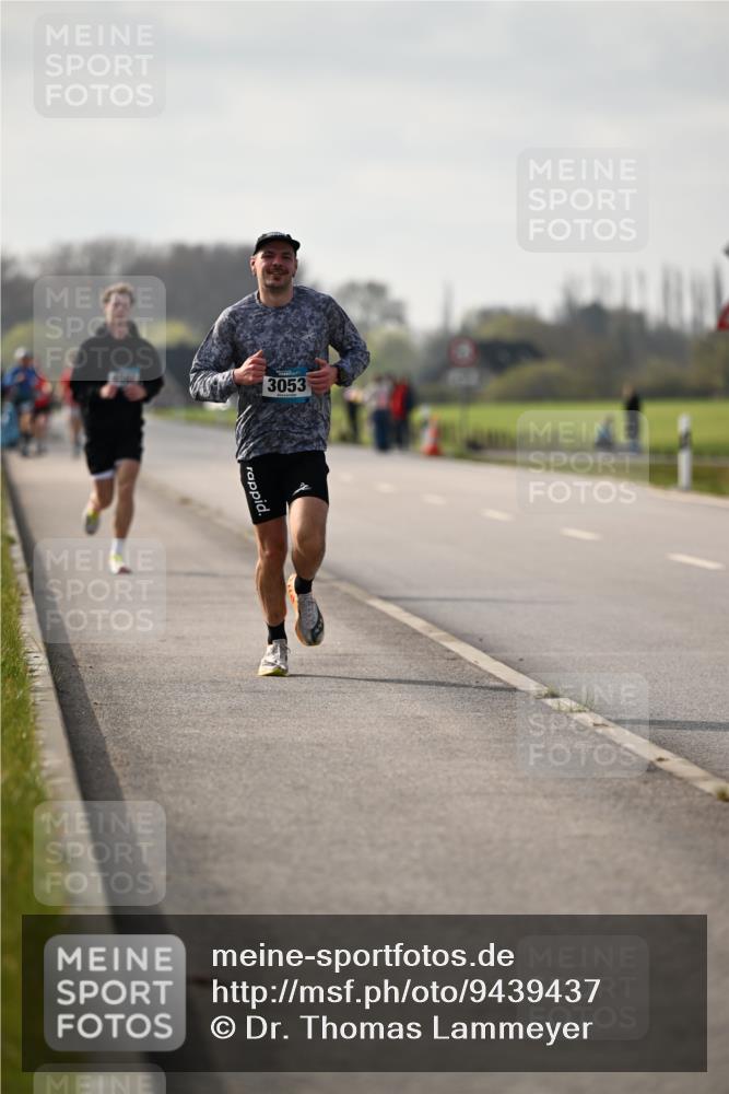 12.04.2026 - 45. Internationalen Wilhelmsburger Insellauf Dr. Thomas Lammeyer http://msf.ph/oto/9439437 12.04.2026 10:01:06 Laufen 3053 meine-sportfotos.de