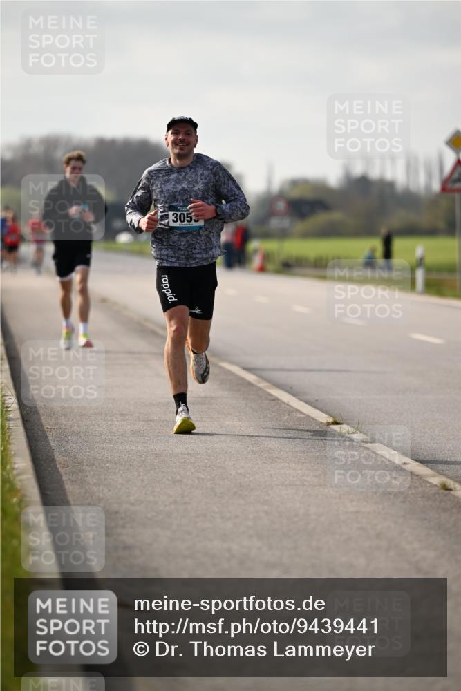 12.04.2026 - 45. Internationalen Wilhelmsburger Insellauf Dr. Thomas Lammeyer http://msf.ph/oto/9439441 12.04.2026 10:01:06 Laufen 3053 meine-sportfotos.de