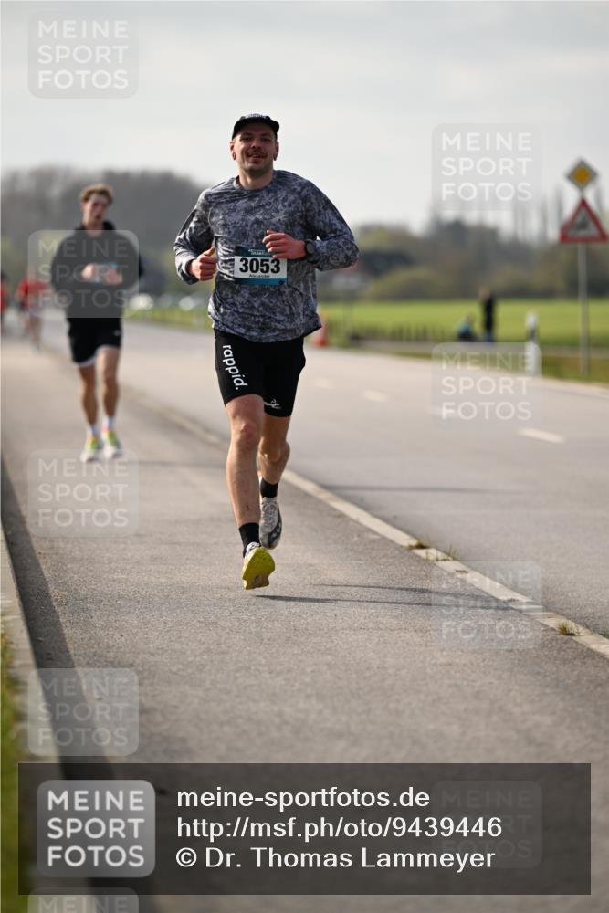 12.04.2026 - 45. Internationalen Wilhelmsburger Insellauf Dr. Thomas Lammeyer http://msf.ph/oto/9439446 12.04.2026 10:01:07 Laufen 3053 meine-sportfotos.de