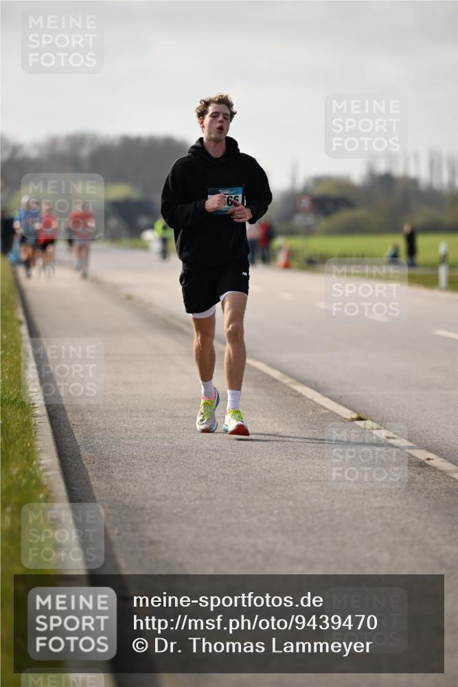 12.04.2026 - 45. Internationalen Wilhelmsburger Insellauf Dr. Thomas Lammeyer http://msf.ph/oto/9439470 12.04.2026 10:01:11 Laufen 69 meine-sportfotos.de