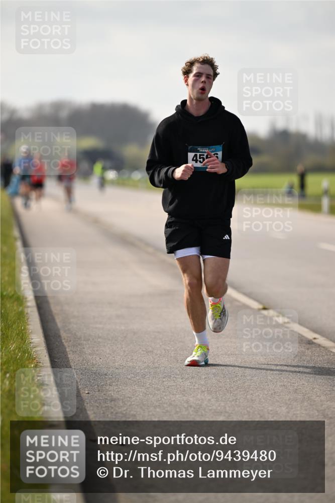 12.04.2026 - 45. Internationalen Wilhelmsburger Insellauf Dr. Thomas Lammeyer http://msf.ph/oto/9439480 12.04.2026 10:01:12 Laufen 45 meine-sportfotos.de