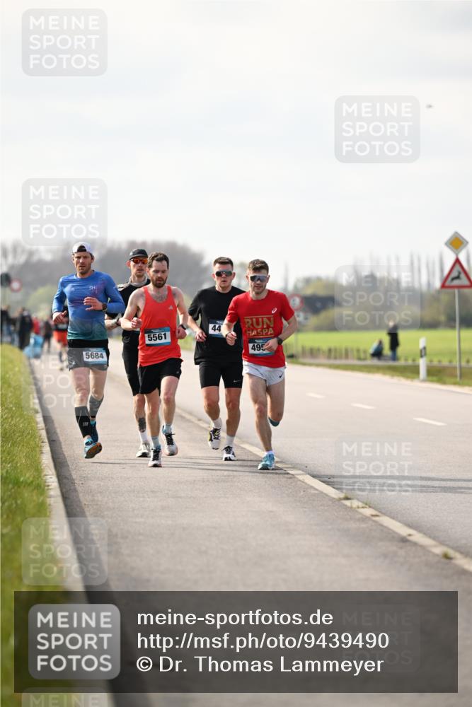 12.04.2026 - 45. Internationalen Wilhelmsburger Insellauf Dr. Thomas Lammeyer http://msf.ph/oto/9439490 12.04.2026 10:01:27 Laufen 5684, 44, 5561, 495 meine-sportfotos.de