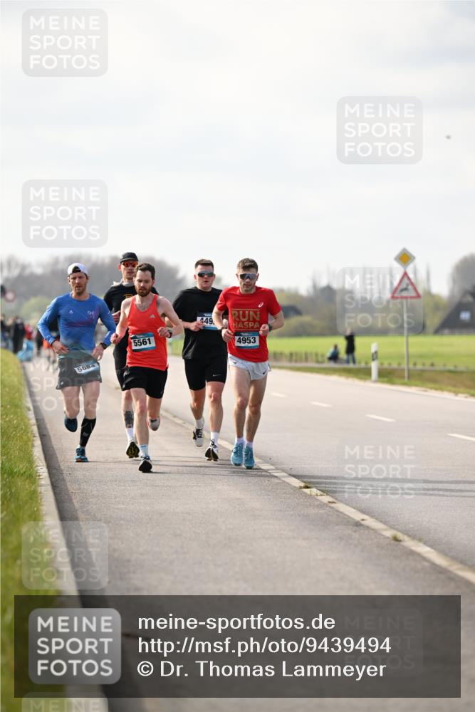 12.04.2026 - 45. Internationalen Wilhelmsburger Insellauf Dr. Thomas Lammeyer http://msf.ph/oto/9439494 12.04.2026 10:01:27 Laufen 5561, 5684, 449, 4953 meine-sportfotos.de