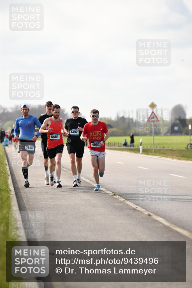 12.04.2026 - 45. Internationalen Wilhelmsburger Insellauf Dr. Thomas Lammeyer http://msf.ph/oto/9439496 12.04.2026 10:01:27 Laufen 5684, 5561, 4492, 4953 meine-sportfotos.de