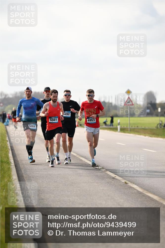 12.04.2026 - 45. Internationalen Wilhelmsburger Insellauf Dr. Thomas Lammeyer http://msf.ph/oto/9439499 12.04.2026 10:01:28 Laufen 5684, 5561, 1492, 4953 meine-sportfotos.de