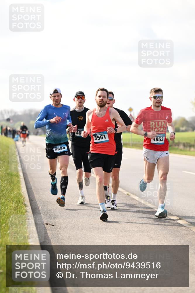 12.04.2026 - 45. Internationalen Wilhelmsburger Insellauf Dr. Thomas Lammeyer http://msf.ph/oto/9439516 12.04.2026 10:01:31 Laufen 5684, 46, 5561, 4953 meine-sportfotos.de
