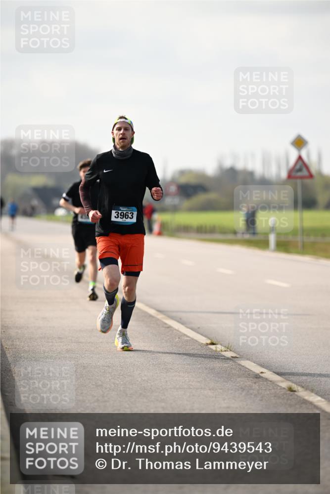 12.04.2026 - 45. Internationalen Wilhelmsburger Insellauf Dr. Thomas Lammeyer http://msf.ph/oto/9439543 12.04.2026 10:01:43 Laufen 3963 meine-sportfotos.de