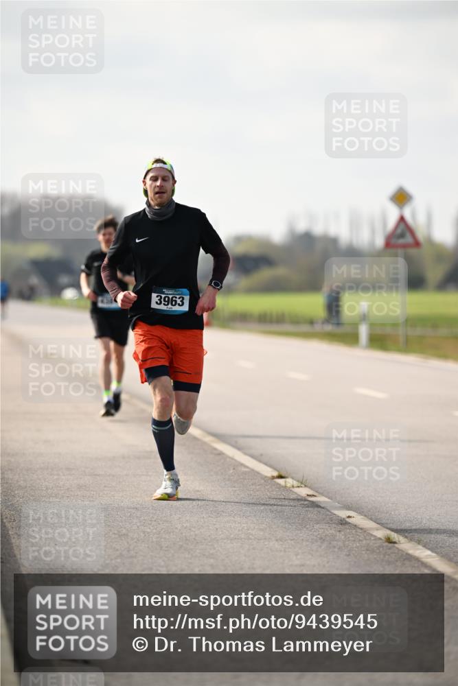 12.04.2026 - 45. Internationalen Wilhelmsburger Insellauf Dr. Thomas Lammeyer http://msf.ph/oto/9439545 12.04.2026 10:01:44 Laufen 3963 meine-sportfotos.de