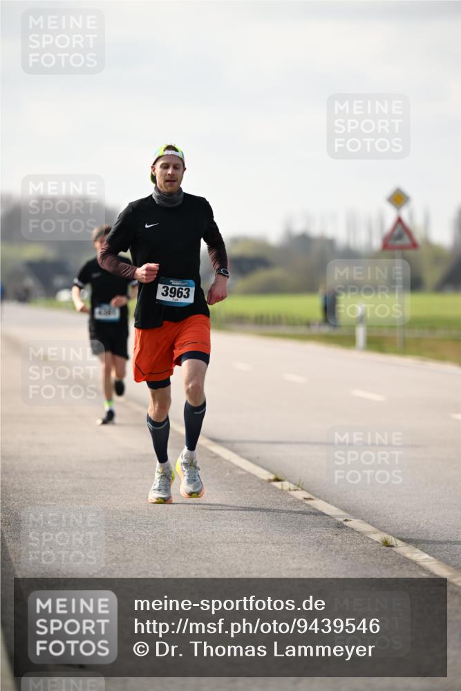 12.04.2026 - 45. Internationalen Wilhelmsburger Insellauf Dr. Thomas Lammeyer http://msf.ph/oto/9439546 12.04.2026 10:01:44 Laufen 3963 meine-sportfotos.de
