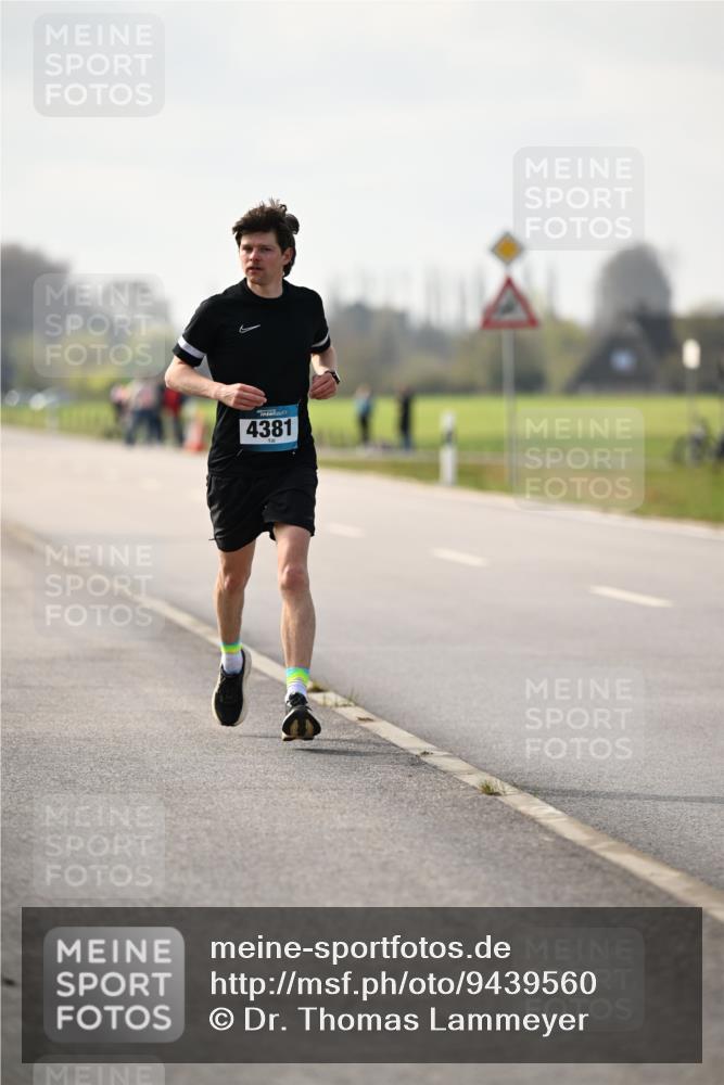 12.04.2026 - 45. Internationalen Wilhelmsburger Insellauf Dr. Thomas Lammeyer http://msf.ph/oto/9439560 12.04.2026 10:01:47 Laufen 4381 meine-sportfotos.de