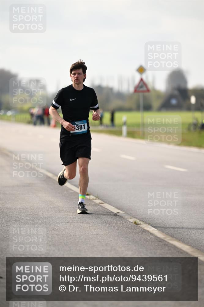 12.04.2026 - 45. Internationalen Wilhelmsburger Insellauf Dr. Thomas Lammeyer http://msf.ph/oto/9439561 12.04.2026 10:01:47 Laufen 381 meine-sportfotos.de