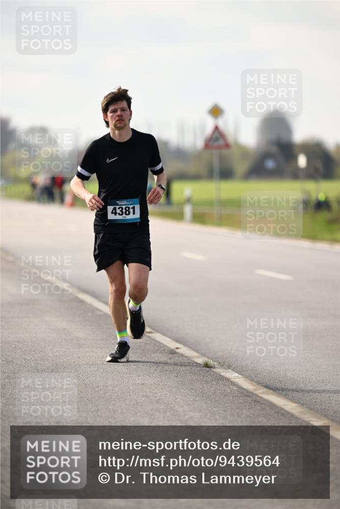 12.04.2026 - 45. Internationalen Wilhelmsburger Insellauf Dr. Thomas Lammeyer http://msf.ph/oto/9439564 12.04.2026 10:01:48 Laufen 4381 meine-sportfotos.de