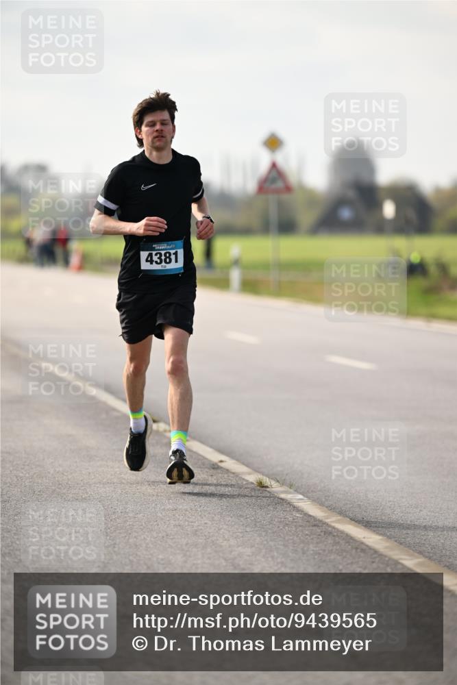 12.04.2026 - 45. Internationalen Wilhelmsburger Insellauf Dr. Thomas Lammeyer http://msf.ph/oto/9439565 12.04.2026 10:01:48 Laufen 4381 meine-sportfotos.de
