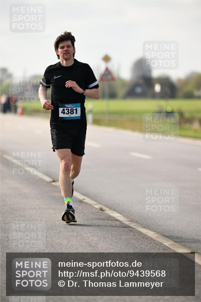 12.04.2026 - 45. Internationalen Wilhelmsburger Insellauf Dr. Thomas Lammeyer http://msf.ph/oto/9439568 12.04.2026 10:01:48 Laufen 45, 4381 meine-sportfotos.de