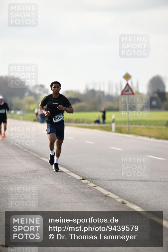 12.04.2026 - 45. Internationalen Wilhelmsburger Insellauf Dr. Thomas Lammeyer http://msf.ph/oto/9439579 12.04.2026 10:01:54 Laufen 1, 5812 meine-sportfotos.de