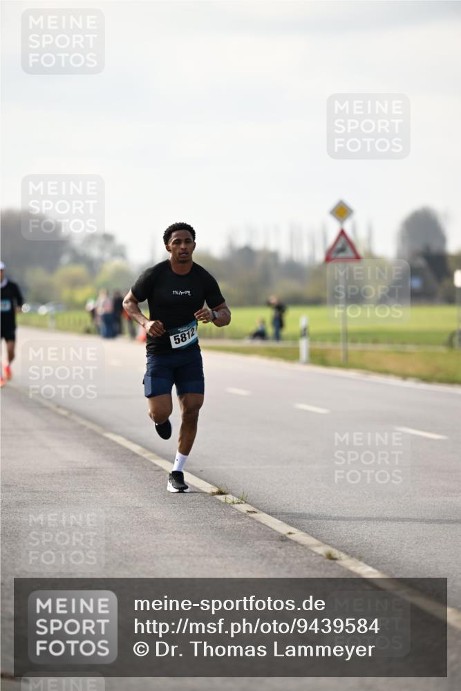 12.04.2026 - 45. Internationalen Wilhelmsburger Insellauf Dr. Thomas Lammeyer http://msf.ph/oto/9439584 12.04.2026 10:01:55 Laufen 1, 5812 meine-sportfotos.de