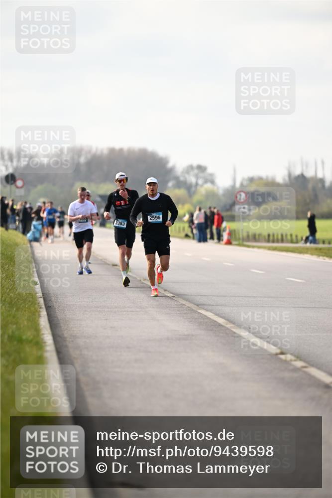 12.04.2026 - 45. Internationalen Wilhelmsburger Insellauf Dr. Thomas Lammeyer http://msf.ph/oto/9439598 12.04.2026 10:01:58 Laufen 2383, 2595 meine-sportfotos.de