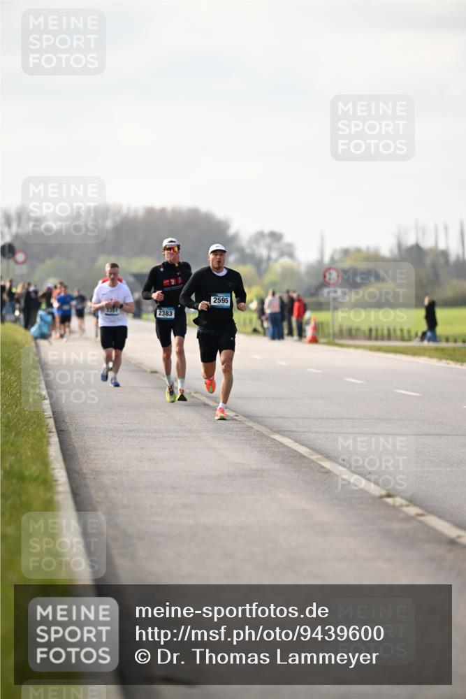 12.04.2026 - 45. Internationalen Wilhelmsburger Insellauf Dr. Thomas Lammeyer http://msf.ph/oto/9439600 12.04.2026 10:01:58 Laufen 2383, 2595 meine-sportfotos.de