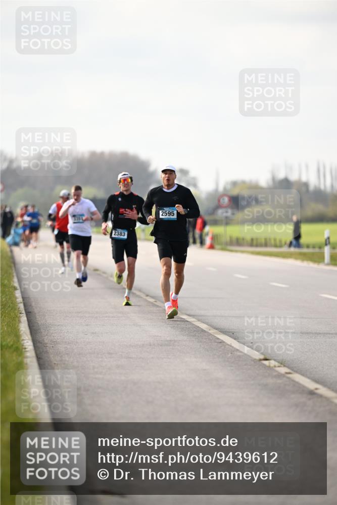 12.04.2026 - 45. Internationalen Wilhelmsburger Insellauf Dr. Thomas Lammeyer http://msf.ph/oto/9439612 12.04.2026 10:02:00 Laufen 2383, 2595 meine-sportfotos.de