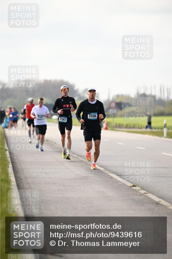 12.04.2026 - 45. Internationalen Wilhelmsburger Insellauf Dr. Thomas Lammeyer http://msf.ph/oto/9439616 12.04.2026 10:02:00 Laufen 2383, 2595 meine-sportfotos.de