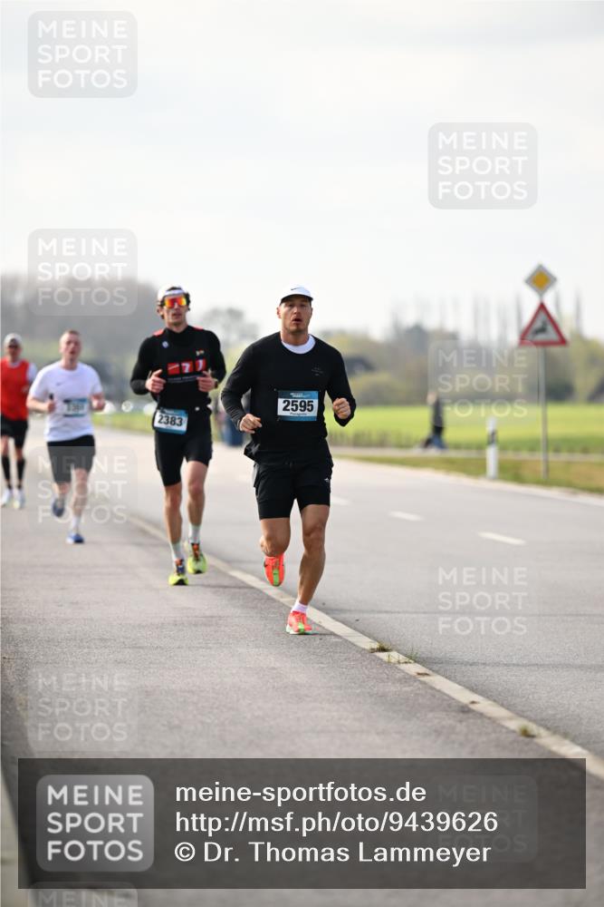 12.04.2026 - 45. Internationalen Wilhelmsburger Insellauf Dr. Thomas Lammeyer http://msf.ph/oto/9439626 12.04.2026 10:02:02 Laufen 2383, 2595 meine-sportfotos.de