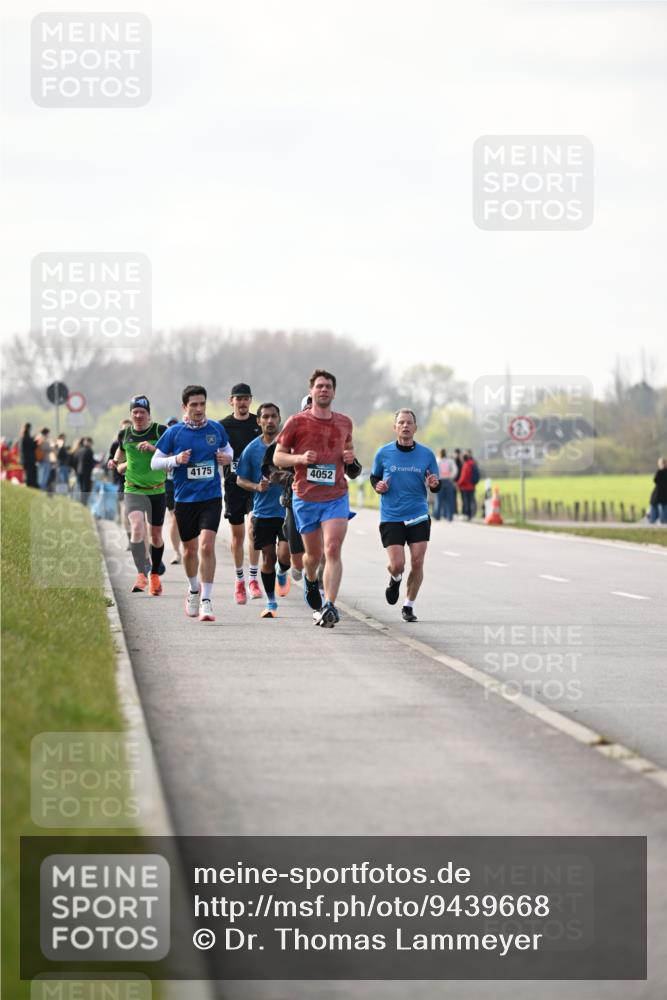 12.04.2026 - 45. Internationalen Wilhelmsburger Insellauf Dr. Thomas Lammeyer http://msf.ph/oto/9439668 12.04.2026 10:02:20 Laufen 4175, 4052 meine-sportfotos.de
