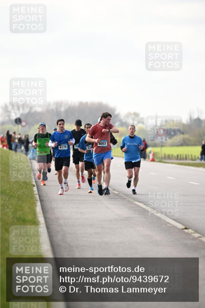12.04.2026 - 45. Internationalen Wilhelmsburger Insellauf Dr. Thomas Lammeyer http://msf.ph/oto/9439672 12.04.2026 10:02:20 Laufen 4052, 4175, 35, 438 meine-sportfotos.de
