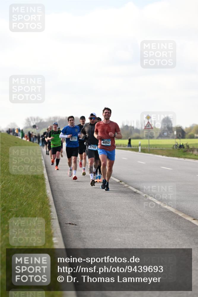12.04.2026 - 45. Internationalen Wilhelmsburger Insellauf Dr. Thomas Lammeyer http://msf.ph/oto/9439693 12.04.2026 10:02:25 Laufen 4175, 2702, 4052 meine-sportfotos.de