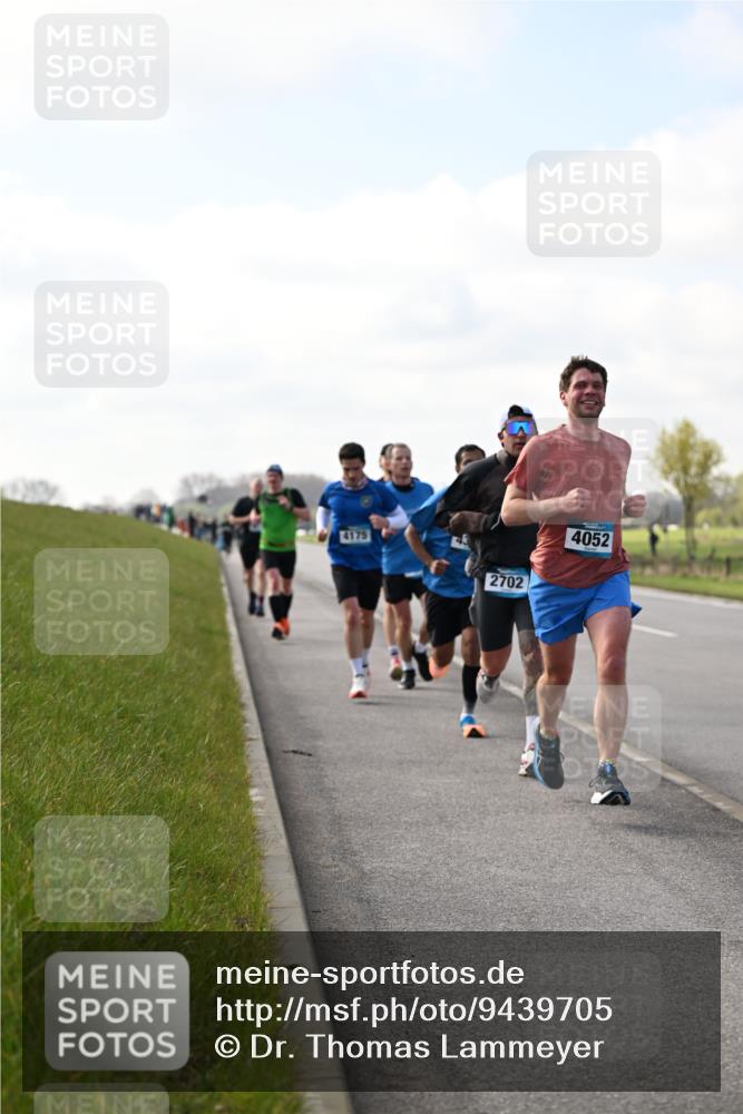 12.04.2026 - 45. Internationalen Wilhelmsburger Insellauf Dr. Thomas Lammeyer http://msf.ph/oto/9439705 12.04.2026 10:02:27 Laufen 2702, 4052 meine-sportfotos.de