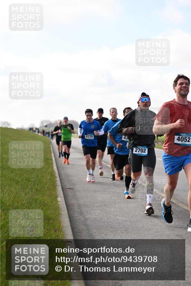 12.04.2026 - 45. Internationalen Wilhelmsburger Insellauf Dr. Thomas Lammeyer http://msf.ph/oto/9439708 12.04.2026 10:02:28 Laufen 4175, 43, 2702, 8, 4052 meine-sportfotos.de