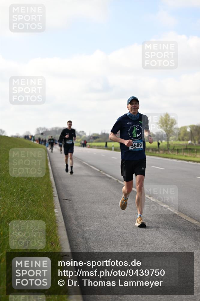 12.04.2026 - 45. Internationalen Wilhelmsburger Insellauf Dr. Thomas Lammeyer http://msf.ph/oto/9439750 12.04.2026 10:02:35 Laufen 361, 5609 meine-sportfotos.de