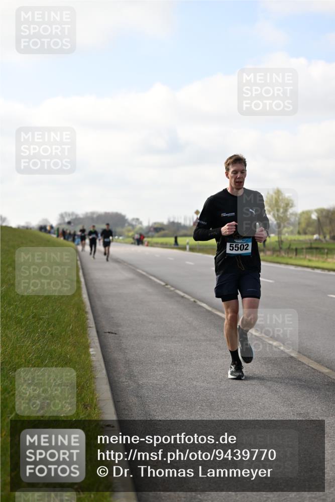 12.04.2026 - 45. Internationalen Wilhelmsburger Insellauf Dr. Thomas Lammeyer http://msf.ph/oto/9439770 12.04.2026 10:02:38 Laufen 5502 meine-sportfotos.de