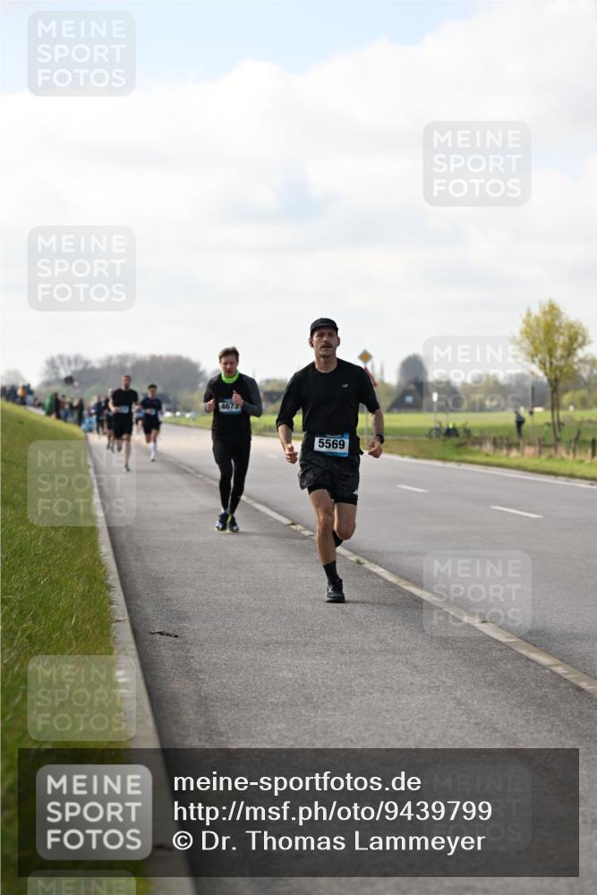 12.04.2026 - 45. Internationalen Wilhelmsburger Insellauf Dr. Thomas Lammeyer http://msf.ph/oto/9439799 12.04.2026 10:02:47 Laufen 4673, 5569 meine-sportfotos.de