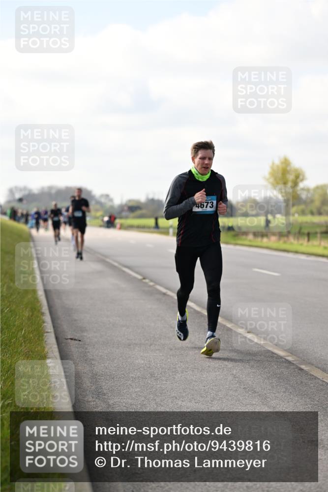 12.04.2026 - 45. Internationalen Wilhelmsburger Insellauf Dr. Thomas Lammeyer http://msf.ph/oto/9439816 12.04.2026 10:02:50 Laufen 4673 meine-sportfotos.de