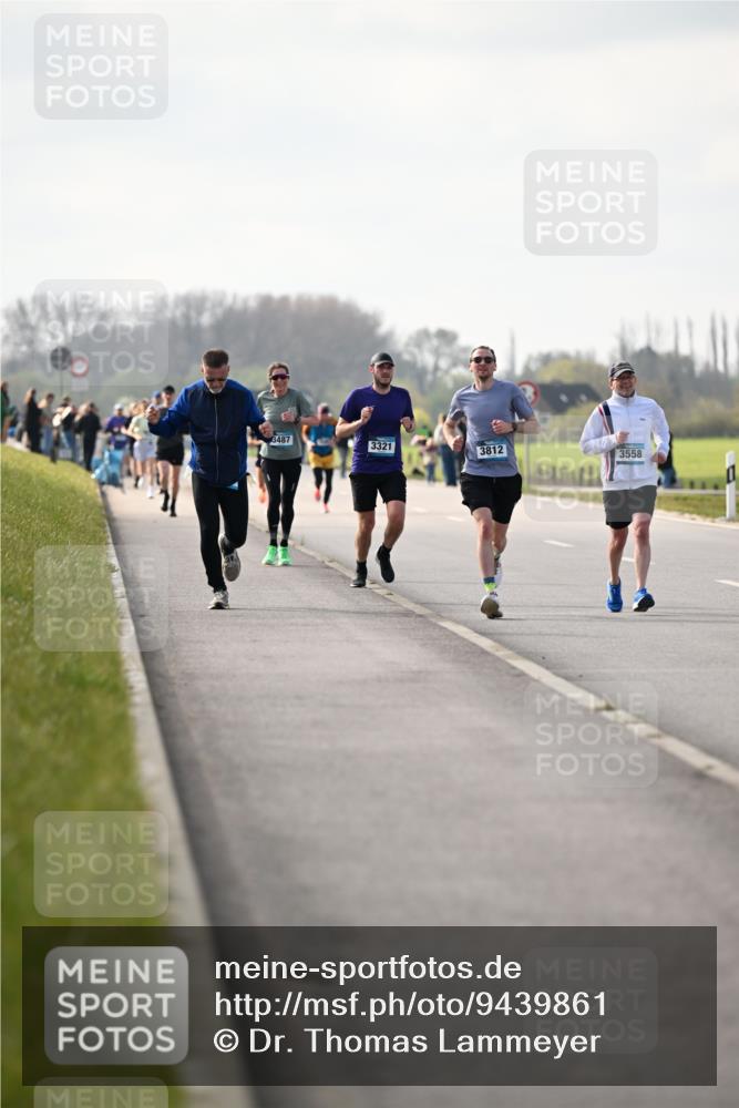 12.04.2026 - 45. Internationalen Wilhelmsburger Insellauf Dr. Thomas Lammeyer http://msf.ph/oto/9439861 12.04.2026 10:03:03 Laufen 3487, 3321, 3812, 3558 meine-sportfotos.de