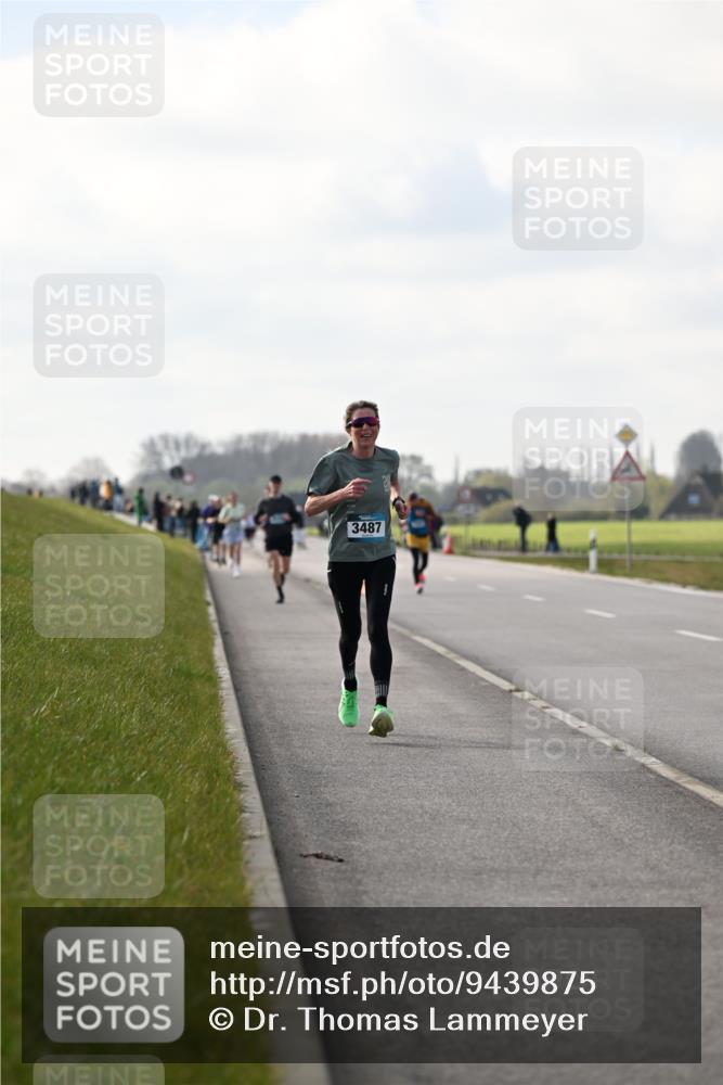 12.04.2026 - 45. Internationalen Wilhelmsburger Insellauf Dr. Thomas Lammeyer http://msf.ph/oto/9439875 12.04.2026 10:03:11 Laufen 3487 meine-sportfotos.de