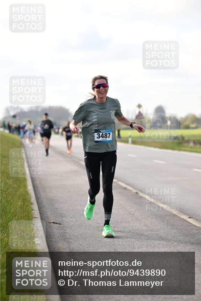 12.04.2026 - 45. Internationalen Wilhelmsburger Insellauf Dr. Thomas Lammeyer http://msf.ph/oto/9439890 12.04.2026 10:03:13 Laufen 3487, 20 meine-sportfotos.de