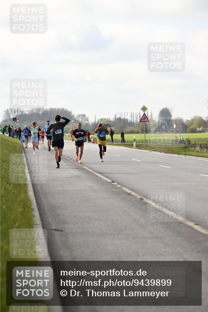 12.04.2026 - 45. Internationalen Wilhelmsburger Insellauf Dr. Thomas Lammeyer http://msf.ph/oto/9439899 12.04.2026 10:03:15 Laufen 4572, 5440 meine-sportfotos.de