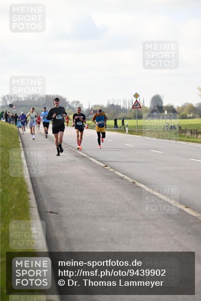 12.04.2026 - 45. Internationalen Wilhelmsburger Insellauf Dr. Thomas Lammeyer http://msf.ph/oto/9439902 12.04.2026 10:03:16 Laufen 4572, 5440, 2, 4580 meine-sportfotos.de
