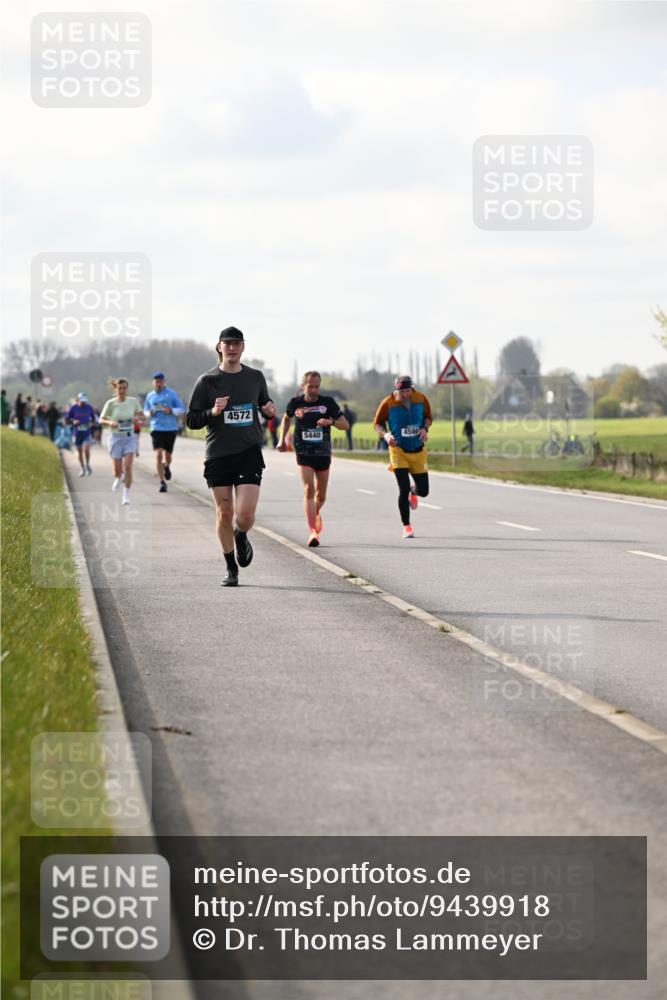 12.04.2026 - 45. Internationalen Wilhelmsburger Insellauf Dr. Thomas Lammeyer http://msf.ph/oto/9439918 12.04.2026 10:03:18 Laufen 4572, 5440, 4580 meine-sportfotos.de