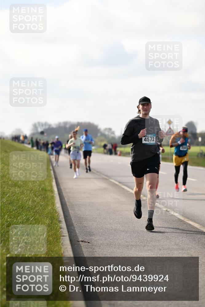 12.04.2026 - 45. Internationalen Wilhelmsburger Insellauf Dr. Thomas Lammeyer http://msf.ph/oto/9439924 12.04.2026 10:03:21 Laufen 4572 meine-sportfotos.de