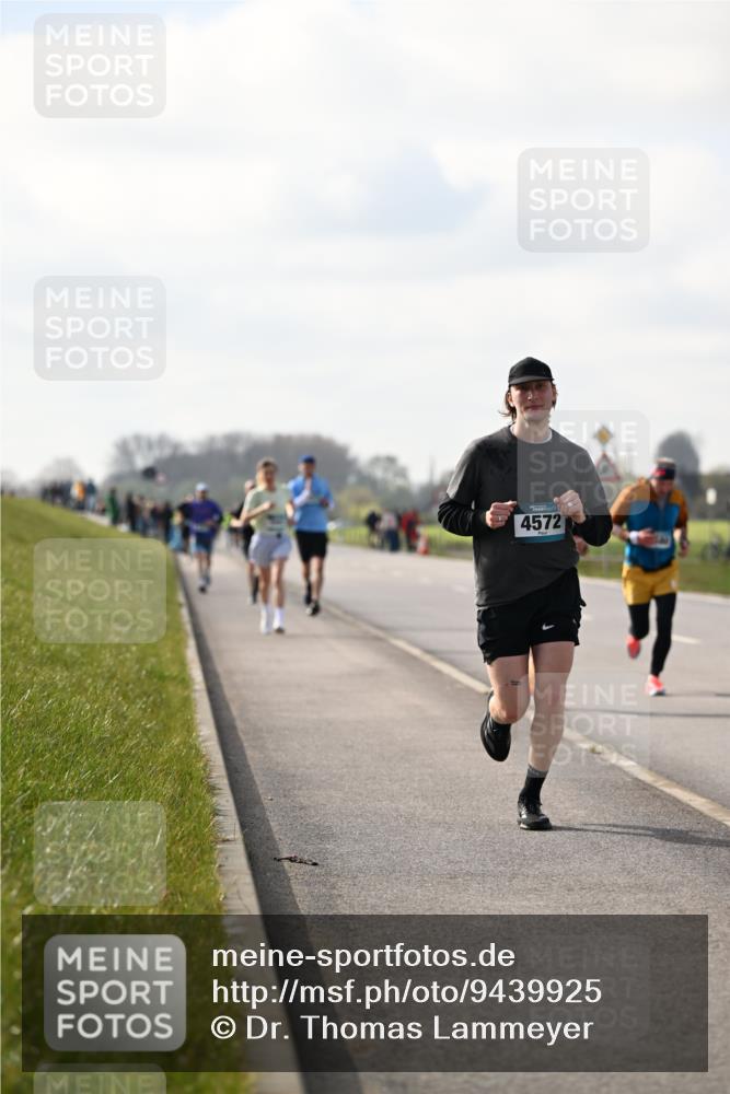 12.04.2026 - 45. Internationalen Wilhelmsburger Insellauf Dr. Thomas Lammeyer http://msf.ph/oto/9439925 12.04.2026 10:03:21 Laufen 4572 meine-sportfotos.de