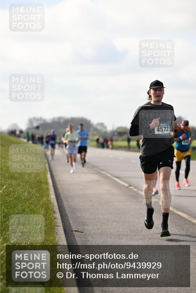 12.04.2026 - 45. Internationalen Wilhelmsburger Insellauf Dr. Thomas Lammeyer http://msf.ph/oto/9439929 12.04.2026 10:03:21 Laufen 4572 meine-sportfotos.de