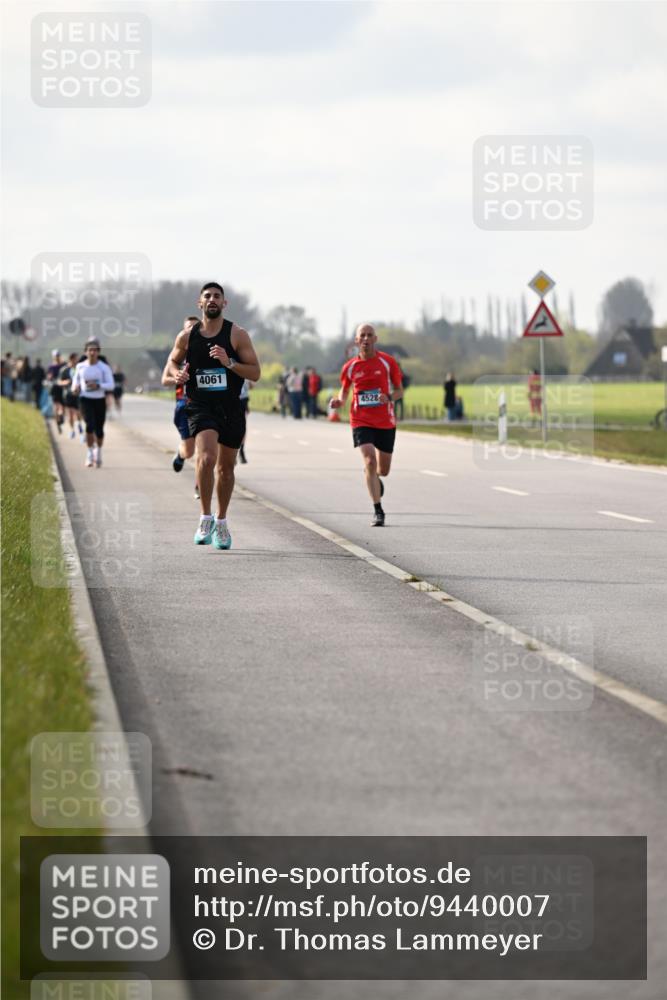 12.04.2026 - 45. Internationalen Wilhelmsburger Insellauf Dr. Thomas Lammeyer http://msf.ph/oto/9440007 12.04.2026 10:03:38 Laufen 4061, 4528 meine-sportfotos.de