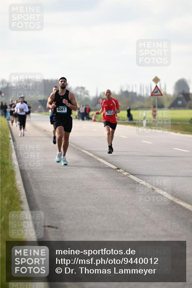 12.04.2026 - 45. Internationalen Wilhelmsburger Insellauf Dr. Thomas Lammeyer http://msf.ph/oto/9440012 12.04.2026 10:03:39 Laufen 4061 meine-sportfotos.de