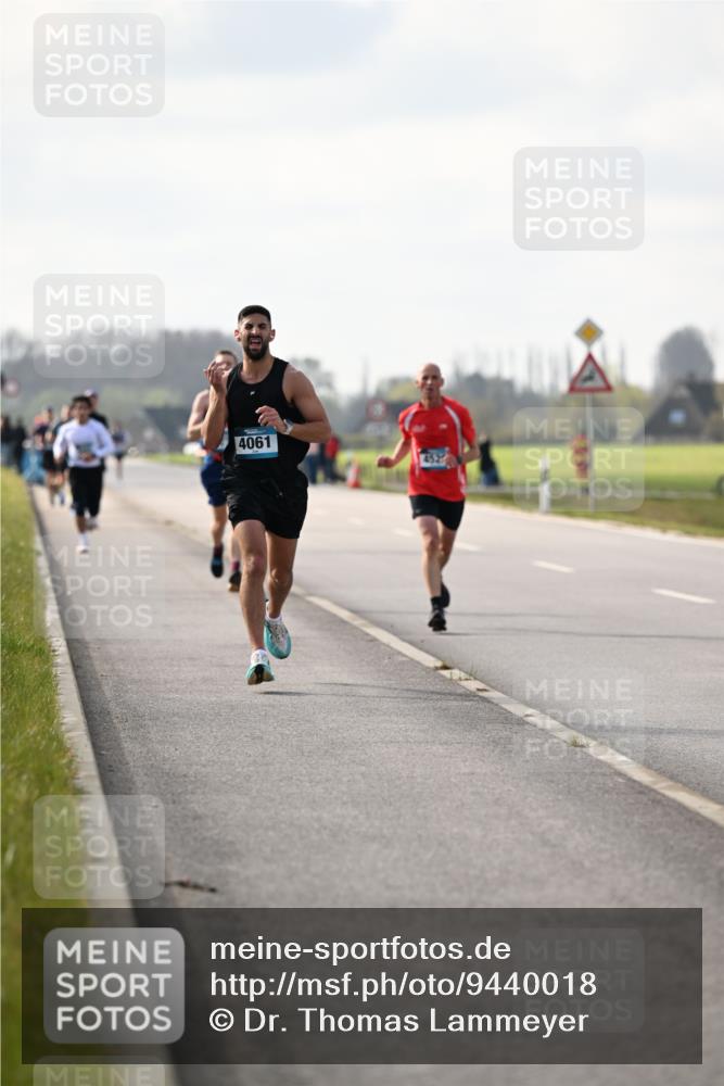 12.04.2026 - 45. Internationalen Wilhelmsburger Insellauf Dr. Thomas Lammeyer http://msf.ph/oto/9440018 12.04.2026 10:03:39 Laufen 4061 meine-sportfotos.de