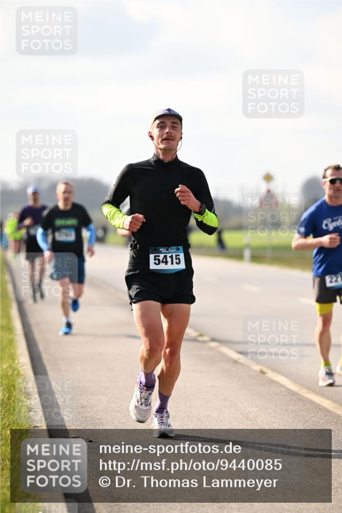 12.04.2026 - 45. Internationalen Wilhelmsburger Insellauf Dr. Thomas Lammeyer http://msf.ph/oto/9440085 12.04.2026 10:03:53 Laufen 5415, 22 meine-sportfotos.de
