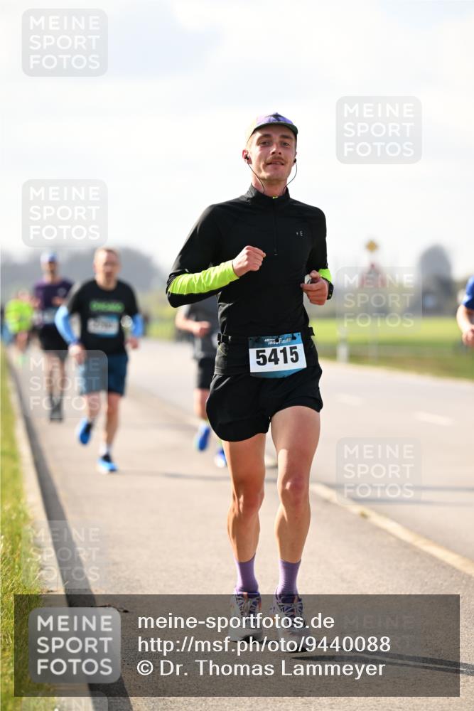 12.04.2026 - 45. Internationalen Wilhelmsburger Insellauf Dr. Thomas Lammeyer http://msf.ph/oto/9440088 12.04.2026 10:03:53 Laufen 5415 meine-sportfotos.de