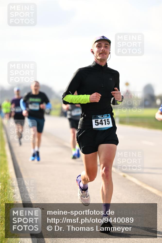 12.04.2026 - 45. Internationalen Wilhelmsburger Insellauf Dr. Thomas Lammeyer http://msf.ph/oto/9440089 12.04.2026 10:03:53 Laufen 5415 meine-sportfotos.de